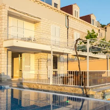 Franceska Apartament *