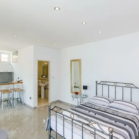 Franceska Apartament