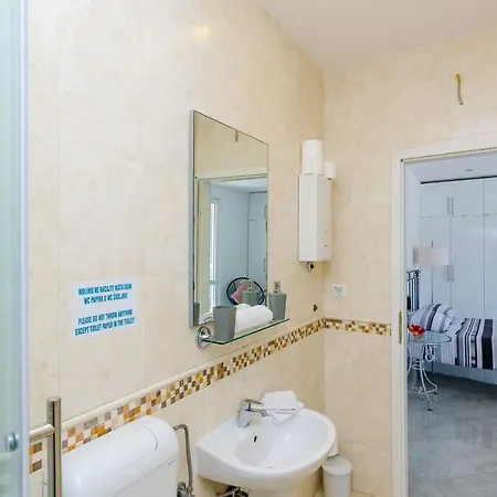 Franceska Apartament *